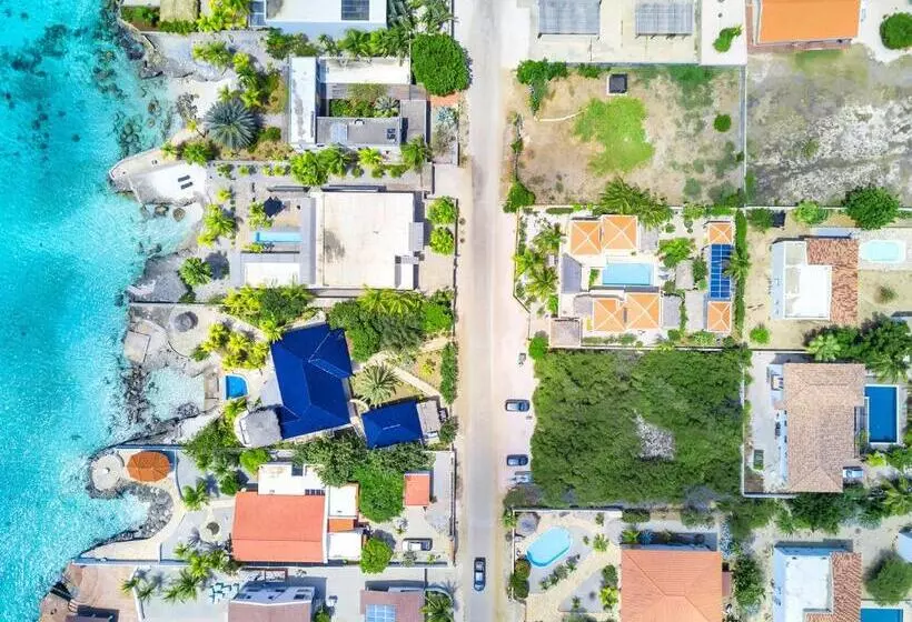Villa Aventura