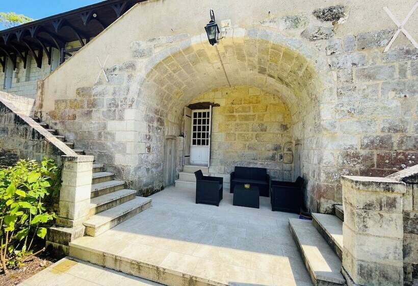 צימר Domaine Jeanne De Laval