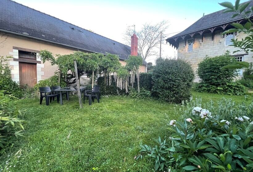 צימר Domaine Jeanne De Laval