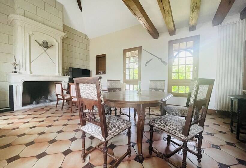 צימר Domaine Jeanne De Laval