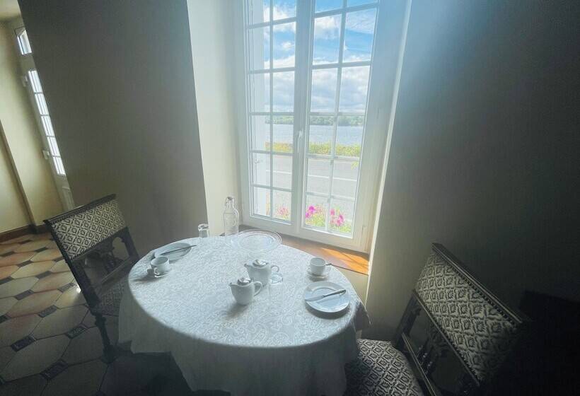 צימר Domaine Jeanne De Laval