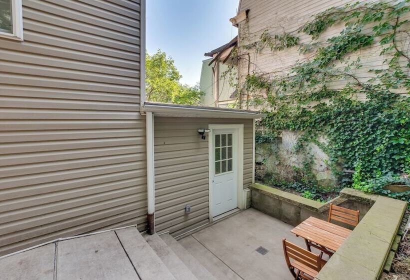 Charming Pittsburgh Home   Walk To Riverfront!