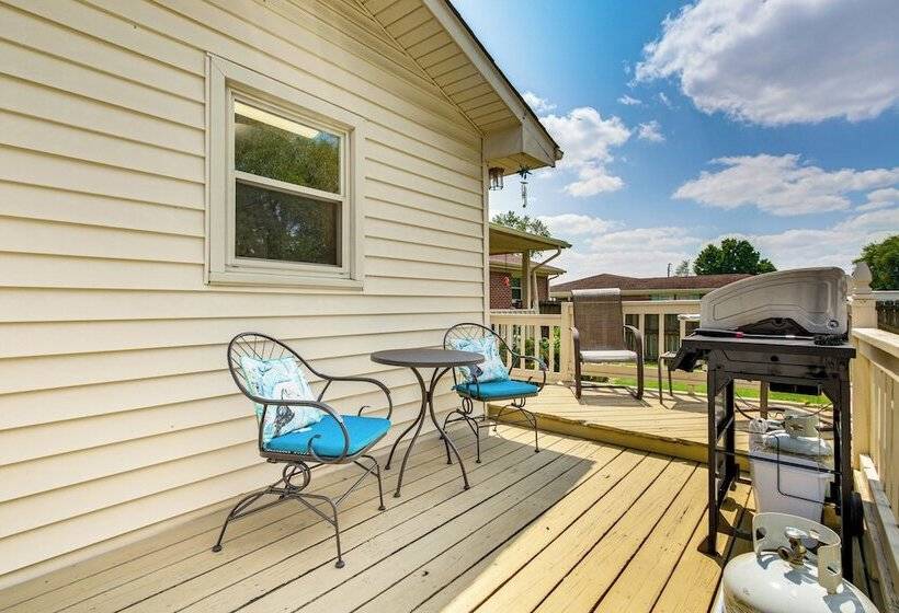 Florence Family Home W/ Dog Friendly Yard