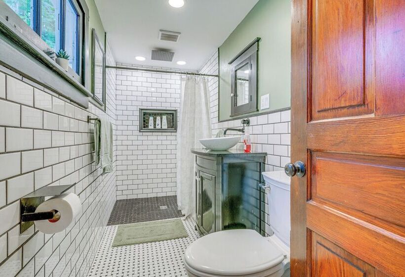 Historic Hillsdale Home Near Downtown!