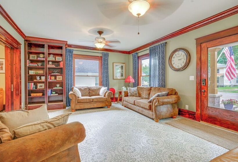 Historic Hillsdale Home Near Downtown!