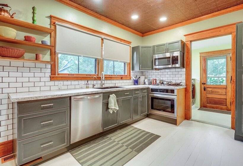 Historic Hillsdale Home Near Downtown!