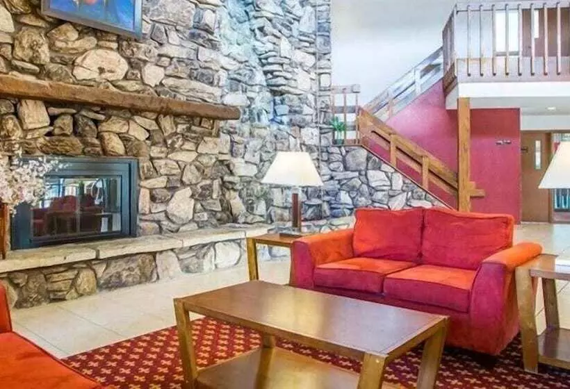 ホテル University Inn Of Stevens Point