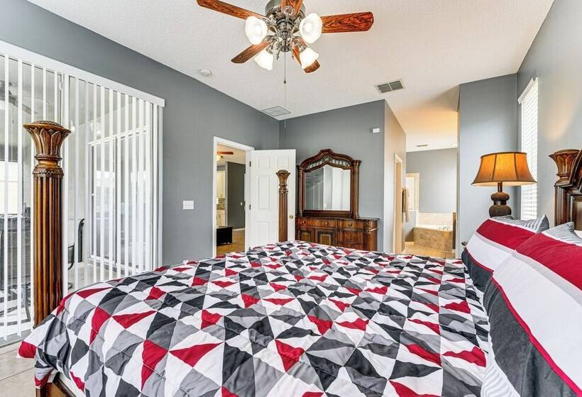 ~ 5 Mi To Disney World: Kissimmee Resort Home