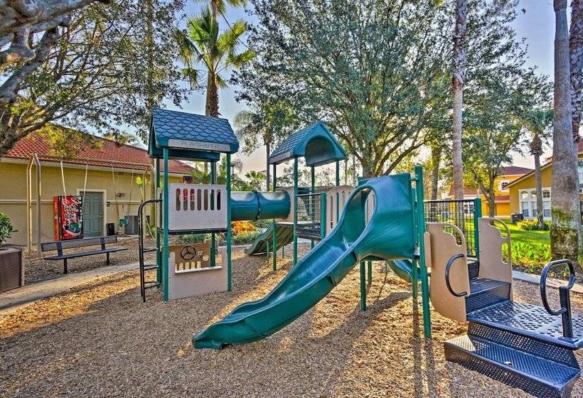 ~ 5 Mi To Disney World: Kissimmee Resort Home