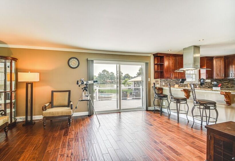 Luxe Lakefront Portsmouth Home: Fish, Swim & Play!