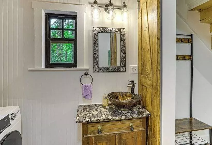 Mountain View Cabin Near White River: Fish & Float