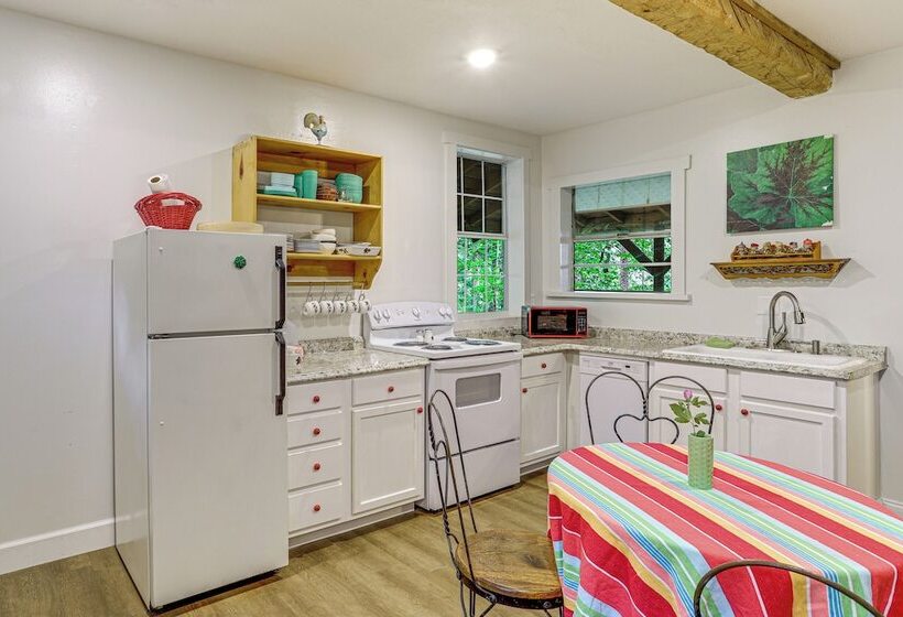 Mountain View Cabin Near White River: Fish & Float