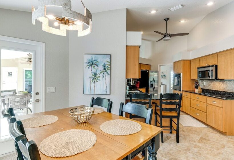 Port Charlotte Home: Heated Pool, Screened Lanai!