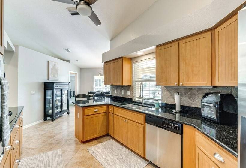 Port Charlotte Home: Heated Pool, Screened Lanai!