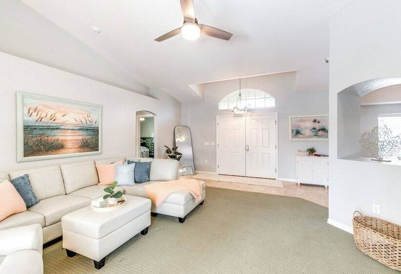 Port Charlotte Home: Heated Pool, Screened Lanai!