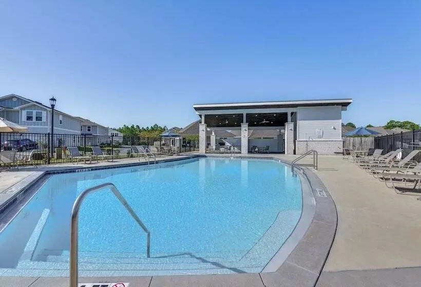 Santa Rosa Beach Home W/ Community Pool!