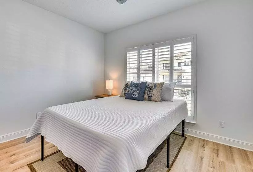 Santa Rosa Beach Home W/ Community Pool!