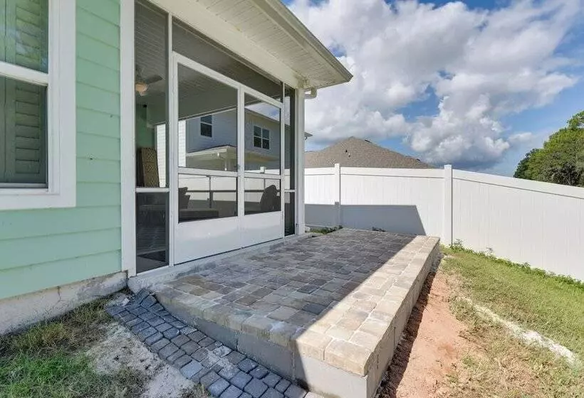 Santa Rosa Beach Home W/ Community Pool!