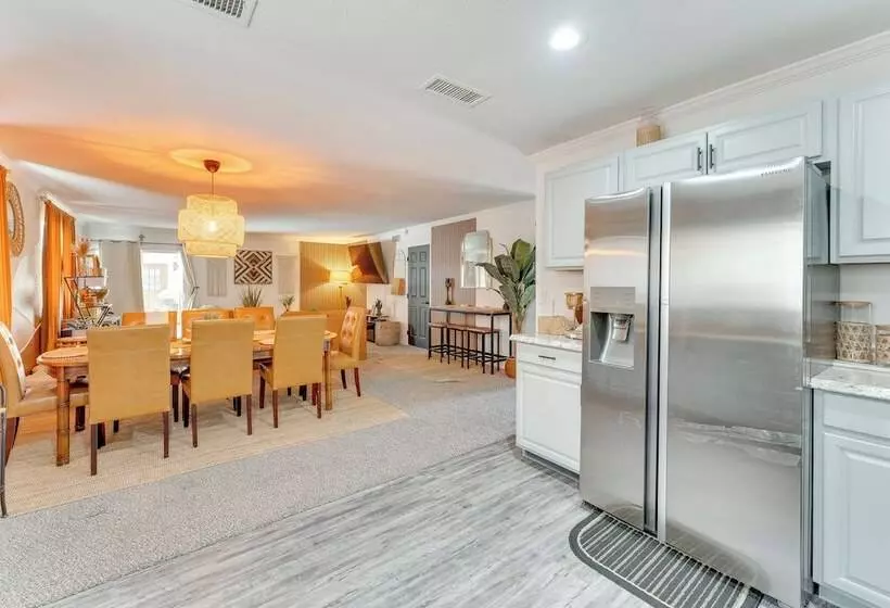 5 Mi To Airport: Bullhead City Villa W/ Mtn Views