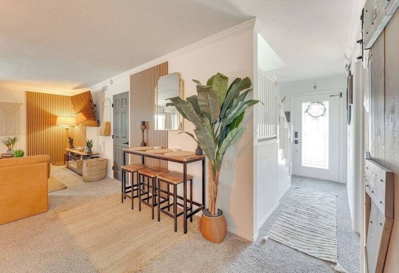 5 Mi To Airport: Bullhead City Villa W/ Mtn Views