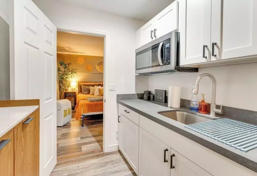 5 Mi To Airport: Bullhead City Villa W/ Mtn Views