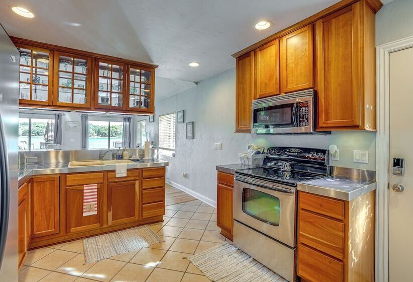 St Mary S Lake House W/ Dock: Fish & Swim!