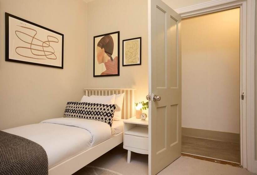 The Furness Hideout Charming 2bdr House With Garden