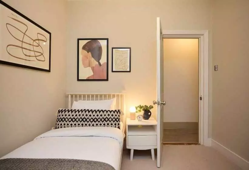 The Furness Hideout   Charming 2bdr House With Garden