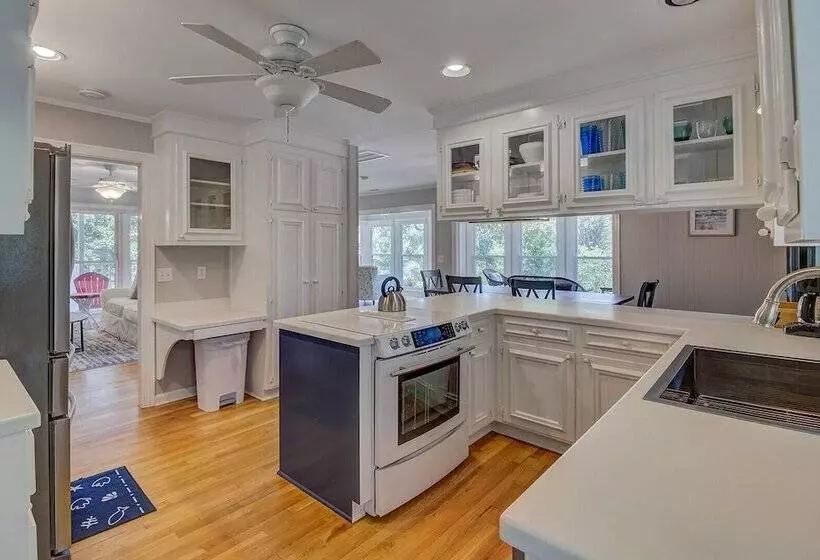 11 43rd Avenue By Avantstay Pool + Close To Beach!