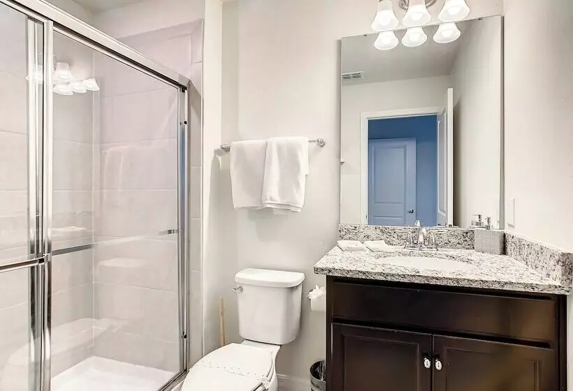 A Touch Of Blue At Windsor Island Resort