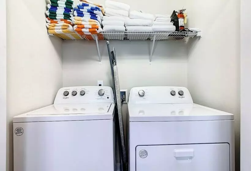 A Touch Of Blue At Windsor Island Resort