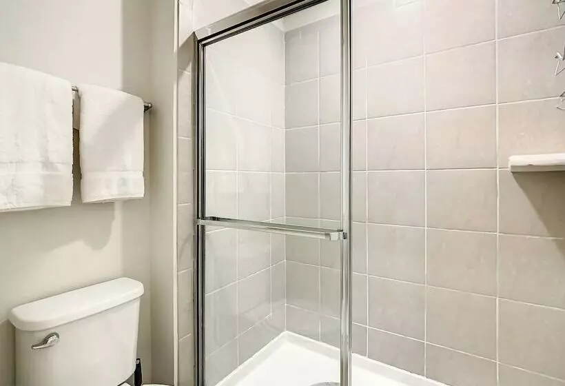 A Touch Of Blue At Windsor Island Resort