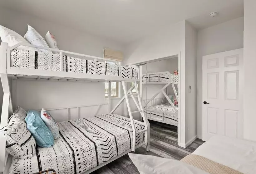 Aloha Breeze By Avantstay Ocean View, Near Beach