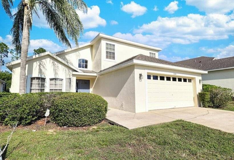 Backyard Fun At Highlands Reserve