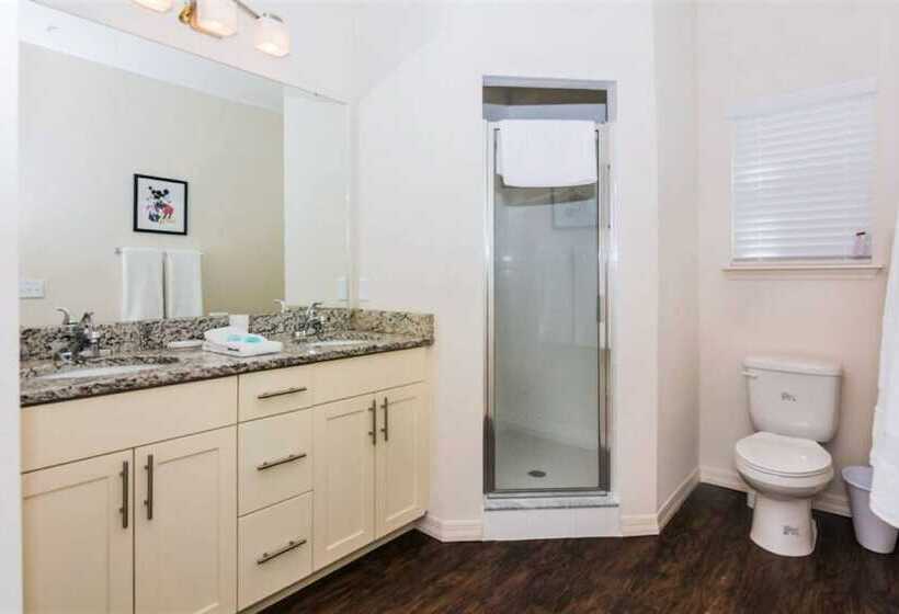 Beautiful Townhouse Next To Disney Parks 24