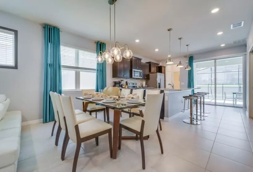 Best Windsor Island House