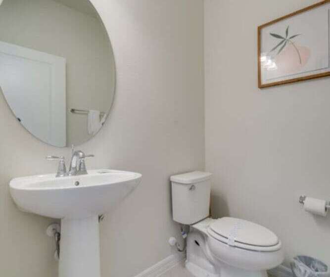 Best Windsor Island House