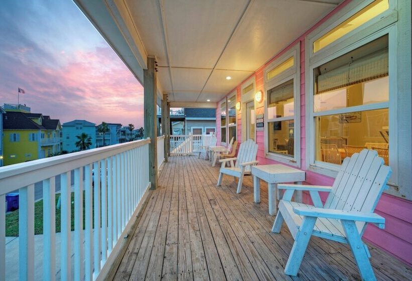 Steps To The Beach, Balcony W/ Ocean View Golf Cart Zone Casa Rosada