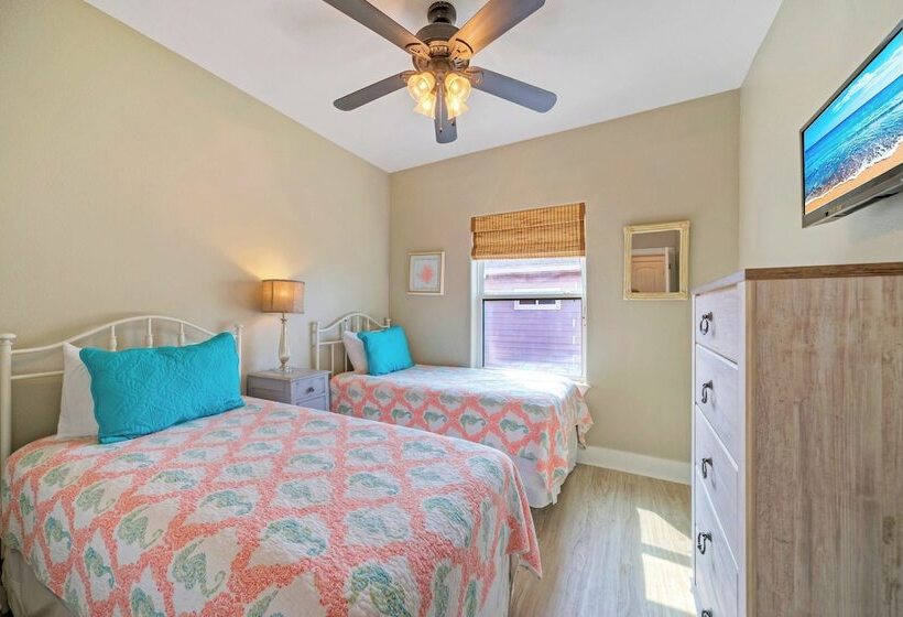 Steps To The Beach, Balcony W/ Ocean View Golf Cart Zone Casa Rosada