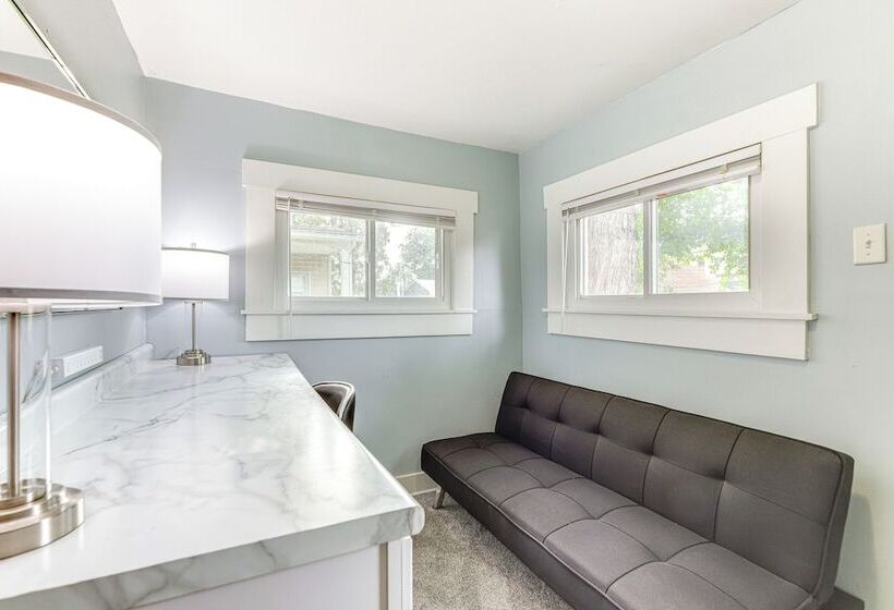 Dog Friendly Dayton Home: 1 Mi To Downtown!