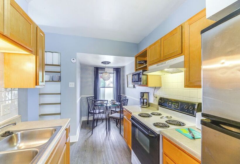 Dog Friendly Dayton Home: 1 Mi To Downtown!