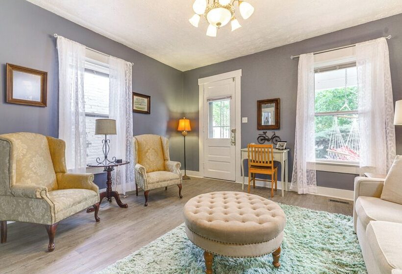 Dog Friendly Dayton Home: 1 Mi To Downtown!