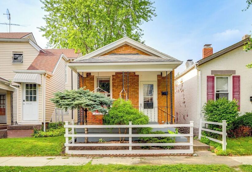 Dog Friendly Dayton Home: 1 Mi To Downtown!