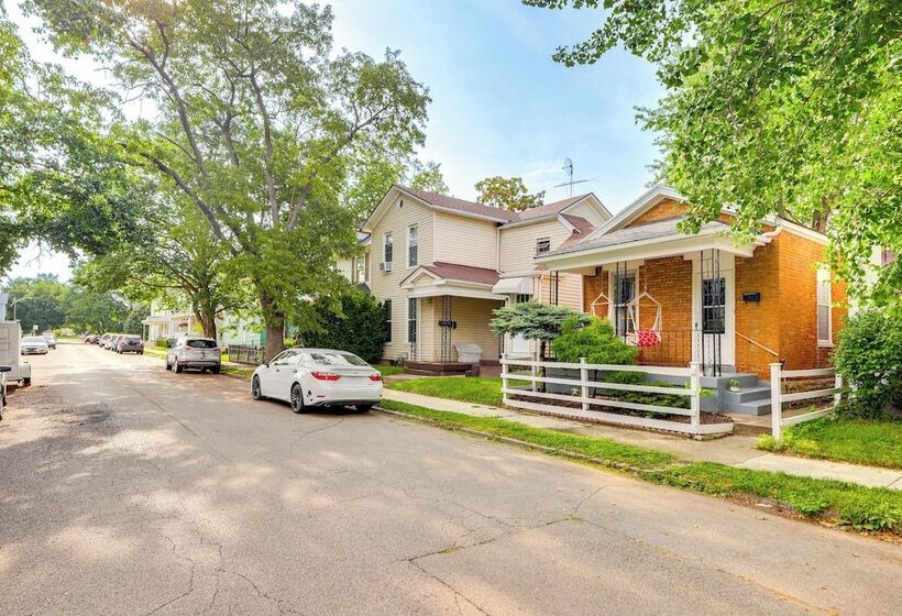Dog Friendly Dayton Home: 1 Mi To Downtown!