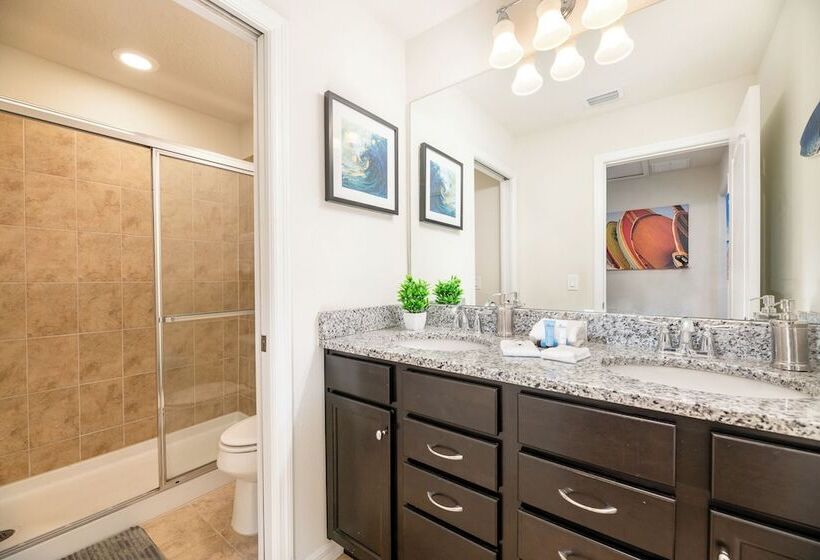 Happy Place At Windsor At Westside