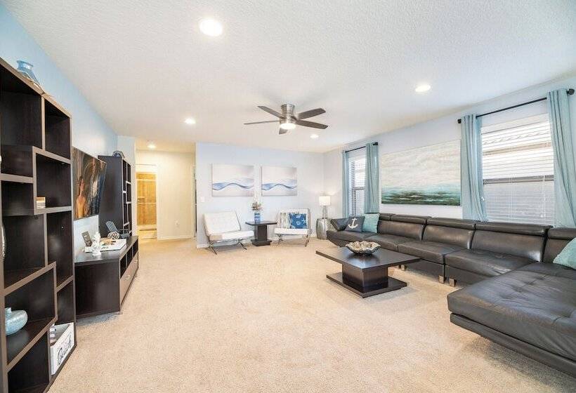 Happy Place At Windsor At Westside