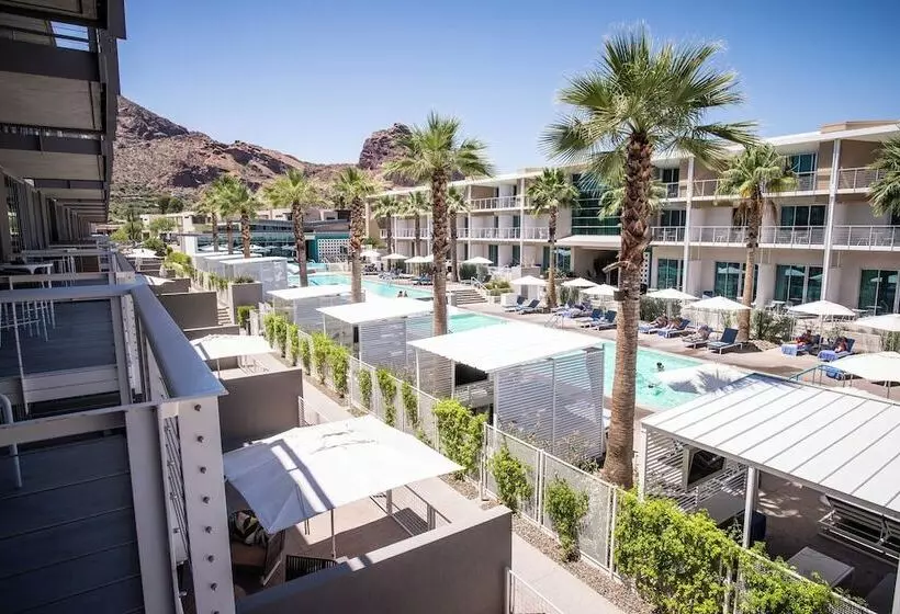 ホテル Residences At Mountain Shadows