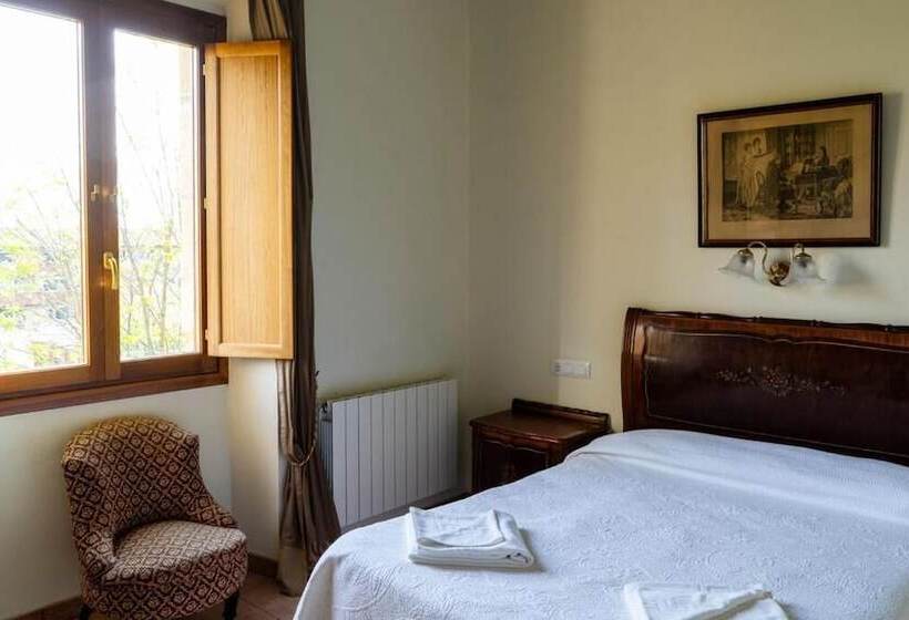 Hotel Solar De Quintano