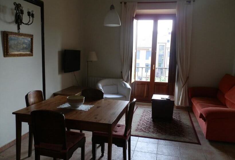 Hotel Solar De Quintano