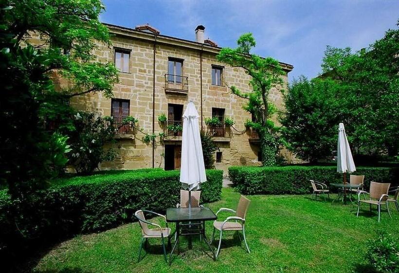 Hotel Solar De Quintano